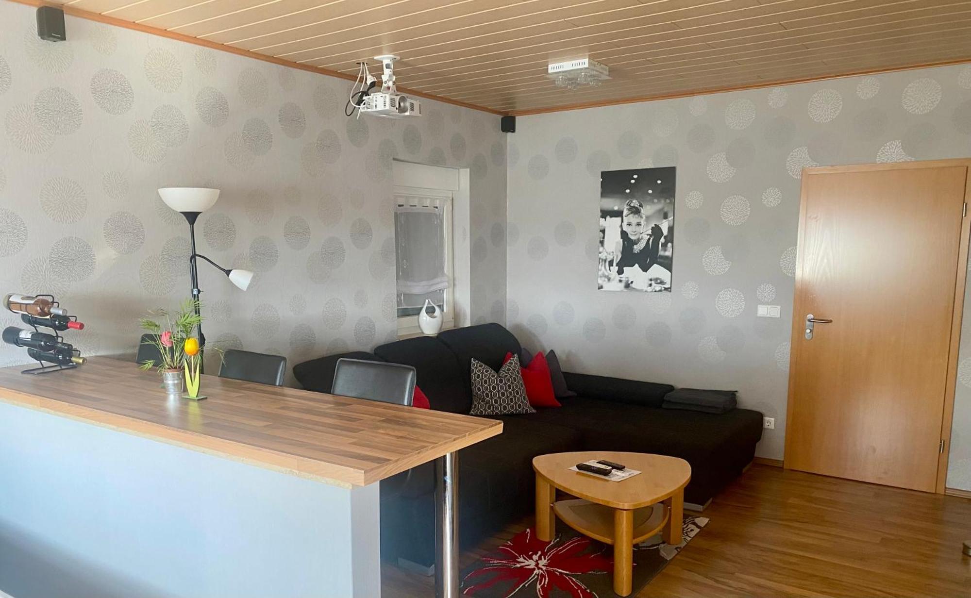 Ferienwohnung „Thea“ บาดเลาซิค ภายนอก รูปภาพ